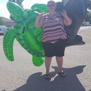 Meet your Posher, Melissa